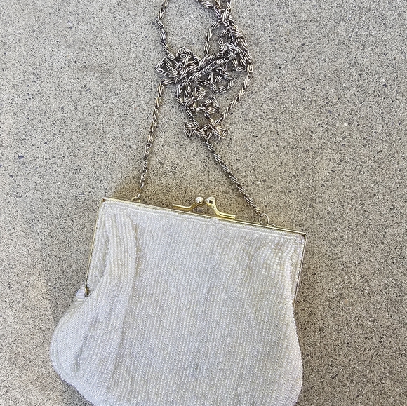 Vintage Regale L TD Beaded mini purse - Picture 4 of 6